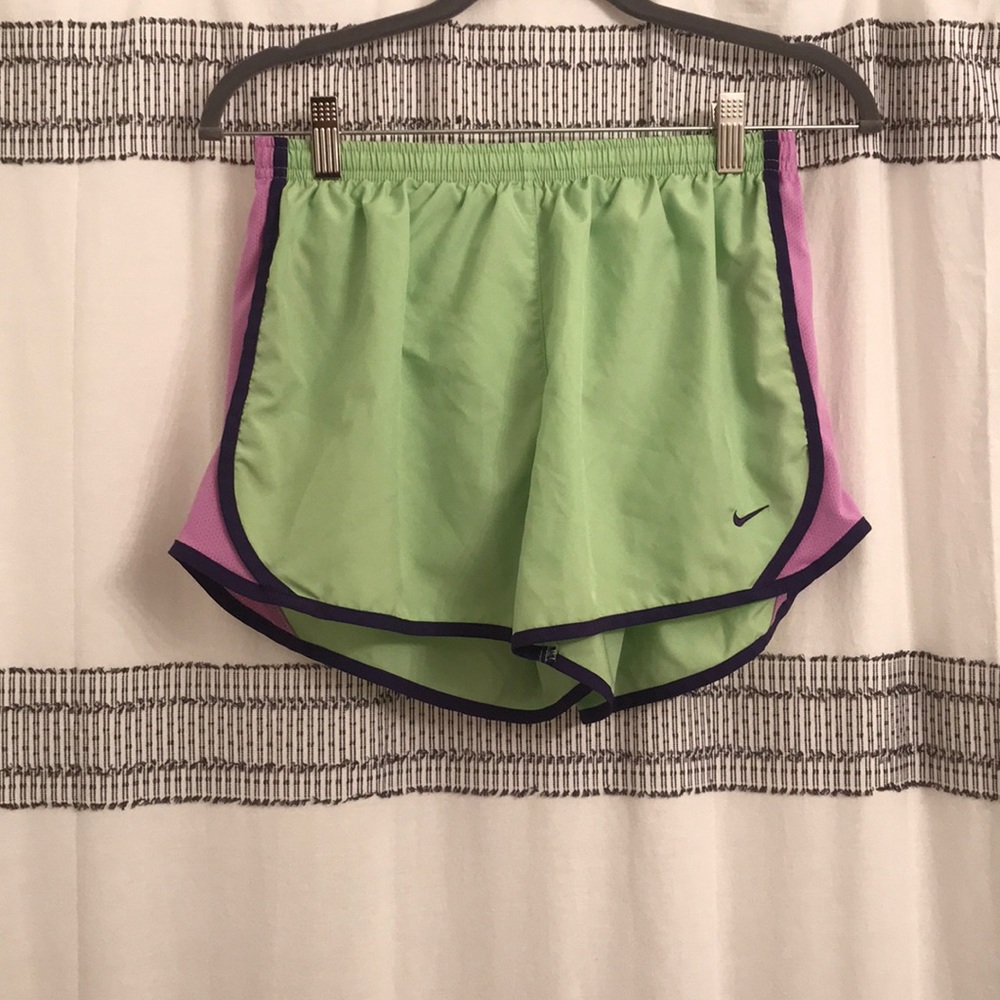 girls nike dri-fit shorts!!